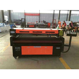 激光切割機_自動送料激光切割機_皮革面料激光切割機_肥料生產機械_第一槍